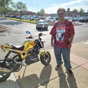 Meet your Posher, Henry